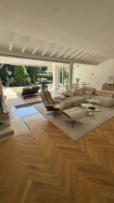 Exklusiver Bungalow mit Wellnessbereich & Sonnengarten in Köln-Rodenkirchen