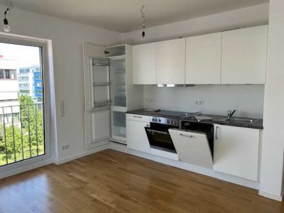 Neuwertige 2 Zimmer Wohnung mit  Einbauküche