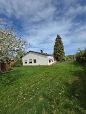Einfamilienhaus mit Einliegerwohnung