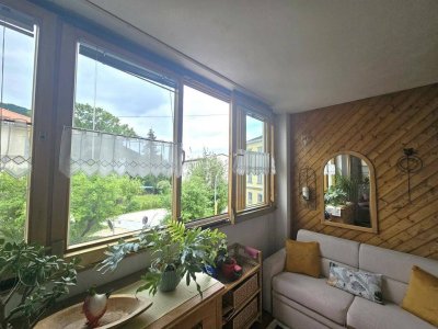 Gepflegte 3-Zimmer-Wohnung mit Loggia in zentraler Lage