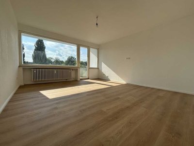 Charmante 3-Zimmerwohnung mit 2 Balkonen und EBK in 38120 Braunschweig, Erstbezug nach Kernsanierung