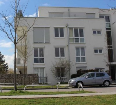 Moderne 2-Zimmer Wohnung mit Garten und Terrasse in München-Trudering