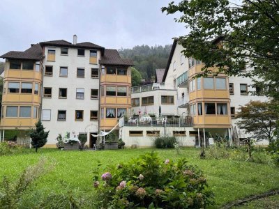 Tolle 2-Zimmer-Wohnung / betreutes Wohnen in Seniorenwohnanlage Bad Herrenalb