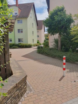 Schöne 3-Zimmer-EG-Wohnung mit Terrasse und TG-Stellplatz in Torgau
