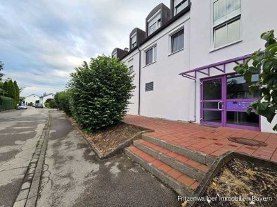 „Helle Dachgeschosswohnung in ruhiger Lage von Mindelheim – frisch renoviert und sofort bezugsfrei.“