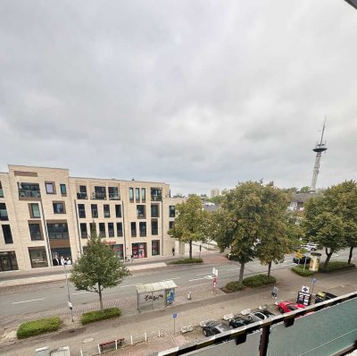 Helle 2,5-Zimmer-Wohnung mit Balkon, Einbauküche und Aufzug in Buxtehude