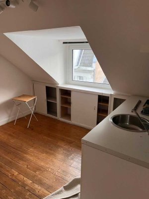 Gemütliche Dachgeschosswohnung in Köln Nippes