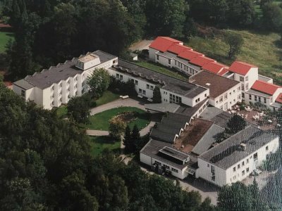 30 Monteurwohnungen, 100 - 200 Schlafplätze