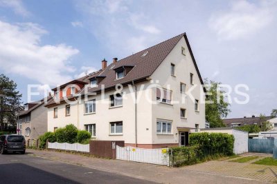 Gepflegtes Dreifamilienhaus mit Wintergarten in Frankfurt-Rödelheim