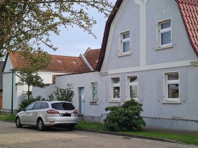großes EFH / Dreiseitenhof mit Garten für Tierhaltung und Gewerbe