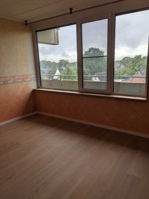 3,5 Zimmer-Wohnung mit Keller und Balkon