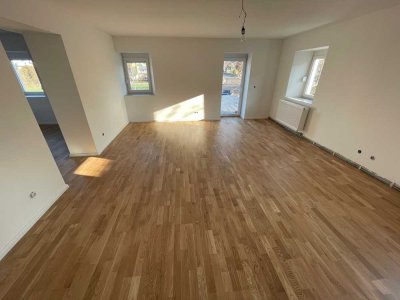 Tolle ETW - komplett saniert  - 4ZKB - 134qm