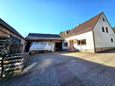 Bauernhof (Drei-Seiten-Hof) in Krickenbach zu verkaufen