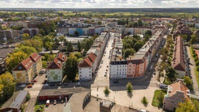 „92 m² Freiheit – ohne Nachbarn über Ihnen. Endlich!“
Ihr neues Zuhause wartet. Rufen Sie an