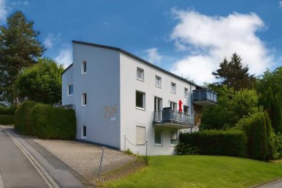 Charmante 3-Zimmer-Gartengeschosswohnung mit Terrasse und Stellplatz in gepflegtem Dreifamilienhaus