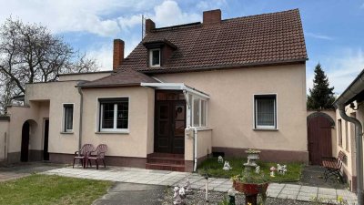 Gepflegtes Haus am Waldrand