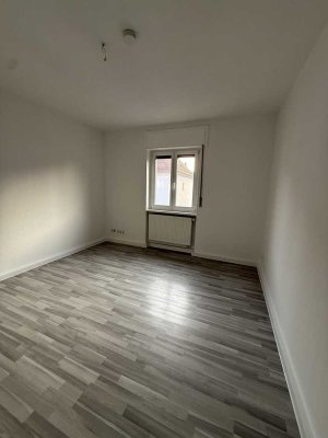 Kernsanierte Wohnung in Grünwinkel
