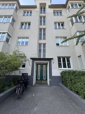 Wunderschöne Altbauwohnung