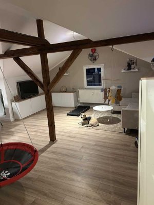 4 Zimmer WHG. ca. 75qm / Gartenanteil / offene Küche / Schemmstr. 8