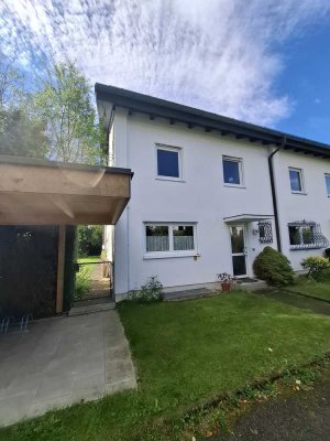 Attraktives und ruhiges Reiheneckhaus in Fürstenfeldbruck