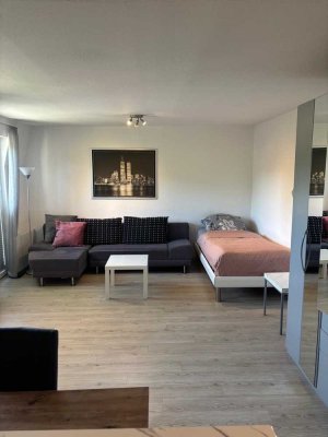 Gemütliche 1-Zimmer-Dachgeschosswohnung mit Balkon!