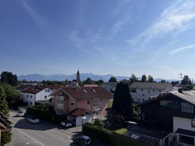 Mit Balkon & Bergblick – 3 Zimmer Wohnung direkt am Schlossberg