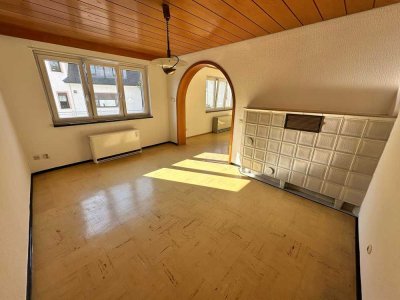 Attraktive 6-Zimmer-Maisonette-Wohnung in Trier-Euren