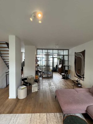 Juwel in der Wallstraße – luxuriös saniertes Hinterhaus