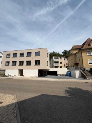 Offene Besichtigung Sa. 27.09. von 13.00-15.00 Uhr - 4 Zi ETW im EG mit Balkon und Gartenanteil