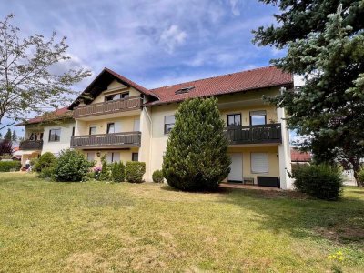***GROSSZÜGIGE UND PFIFFIGE DG-WOHNUNG IN TOLLER LAGE - IN KÜRZE VERFÜGBAR***