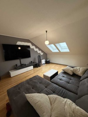 Helle 2-Zimmer Dachgeschosswohnung mit 2 Balkonen in Passau-Haidenhof Süd