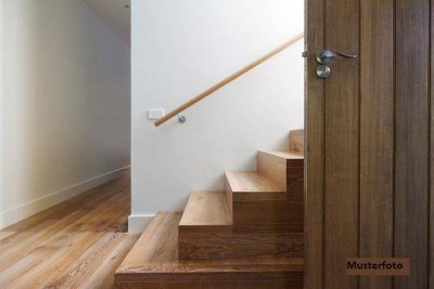 2-Zimmer-Wohnung mit Terrasse und Gartenanteil