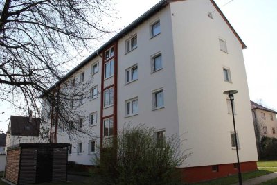 Schöne 2,5-Zimmer-Wohnung mit Balkon!