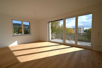 Neubau-Erstbezug: 4-Zimmer-Wohnung mit Südbalkon, zwei Bädern und hochwertiger Ausstattung