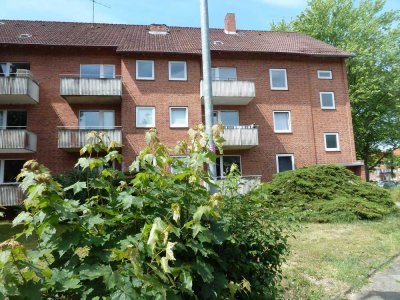 1 Zi.-Wohnung mit Balkon in Lüneburg, im Roten Feld, Besichtigungstermin : siehe unten