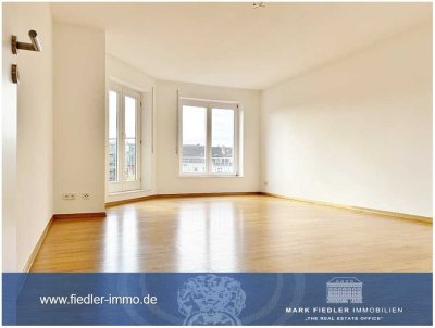 2-Zimmer-Wohnung mit Südbalkon fußläufig zur Schweizer Straße!