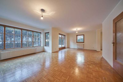 WOHNTRAUM! GROSS WIE EIN EINFAMILIENHAUS! RUHIG - NAHE LOISACH!