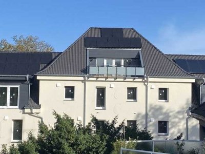 Große Maisonette-Wohnung mit 5 Schlafzimmern, 2 Bäder, Balkon + Dachterrasse + Gäste-WC