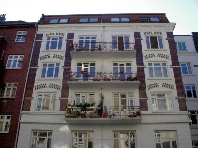 3 Zi. DG-Atelier Wohnung, ohne Balkon- Eppendorf