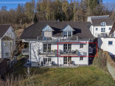Helle Dreiraumwohnung mit Balkonen und Terrassenzugang in jungem 5 Parteienhaus