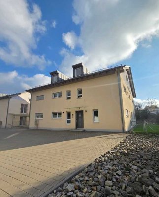 Stilvolle 2-Zimmer-Wohnung mit großem Balkon und hochwertiger Ausstattung