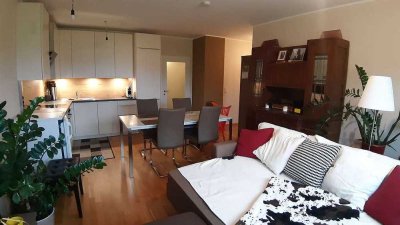 Geschmackvolle, gepflegte 1,5-Raum-Wohnung mit Einbauküche in Friedberg