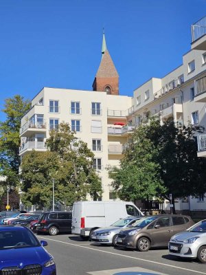 Traumhafte Wohnung mit Terrasse und Fernsehturmblick - Exklusives Penthouse-Maisonette