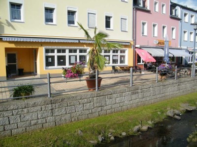 Münchberg-Zentrum, 1 1/2 ZKB Altbau, energetisch saniert, Erstbezug nach Modernisierung