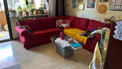 Geräumige 4-Zimmer-Wohnung mit Loggia &amp; TG-Platz zu verkaufen