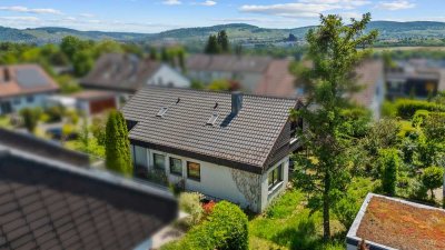 ~Großes Haus mit schönem Garten, Doppelgarage & Toplage in WN-Beinstein"