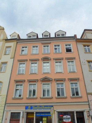 Ab Juni 2025: Kleine Singlewohnung mit Laminatboden, sep. Küche und Badewanne