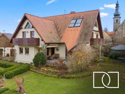 Luxuriöses Domizil! Exklusives Haus mit traumhaftem Garten und Poolanlage in ruhiger Lage