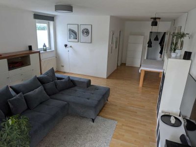 Geschmackvolle 2-Raum-EG-Wohnung mit EBK in Dreieich
