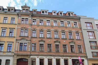 Ihre Kapitalanlage im Denkmalschutz: 2-Zimmer-Dachgeschoßwohnung in zentraler Lage